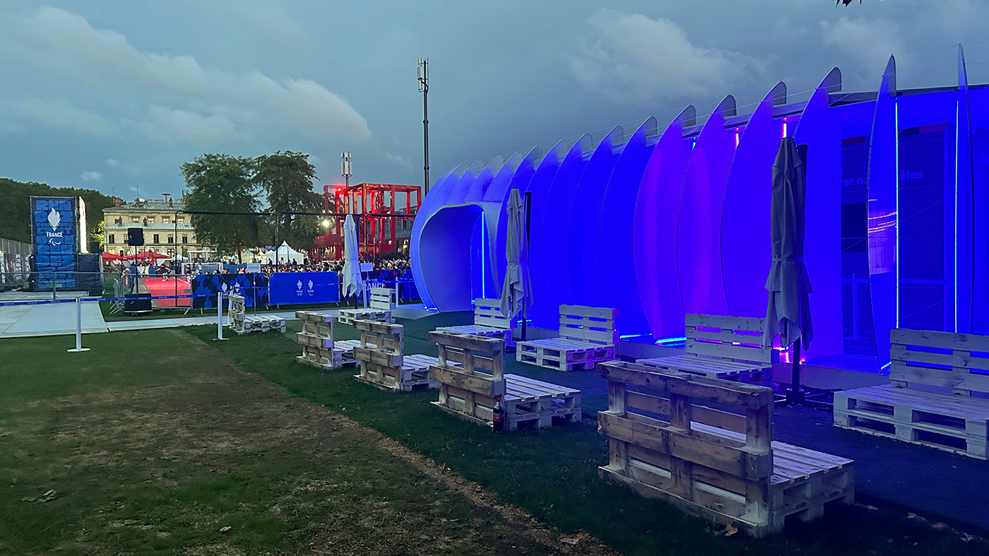 Allianz Arena — Vue latérale